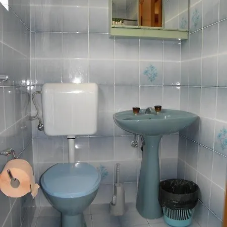 In With Seaview, Terrace, Air Condition, Wifi 오레비츠