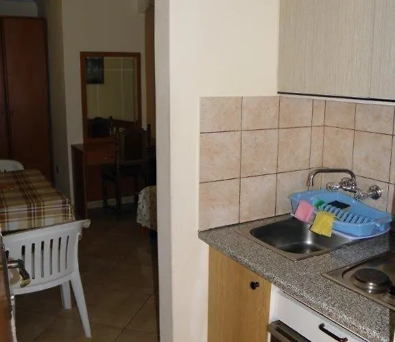 In With Seaview, Terrace, Air Condition, Wifi * Orebić